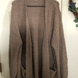 New w/o tags popcorn mocha color sweater